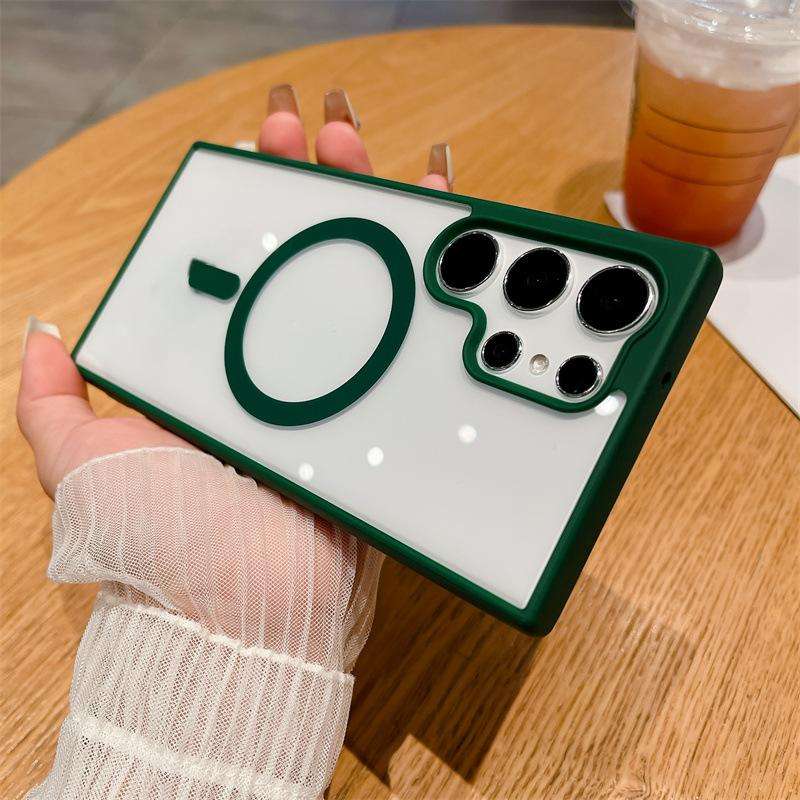 สีเขียวเข้ม