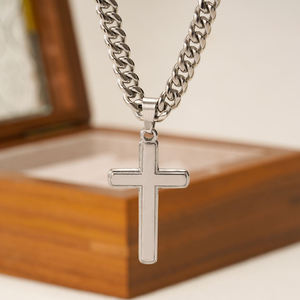Collier personnalisé gravable au laser avec pendentif croix en acier inoxydable, chaîne cubaine ou chaîne serpent, cadeau pour homme – Vente en gros - Product Image 5