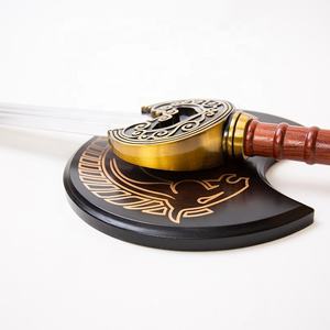 Le <span class=keywords><strong>Seigneur</strong></span> <span class=keywords><strong>des</strong></span> <span class=keywords><strong>Anneaux</strong></span> à collectionner roi Theoden Cosplay arme Herugrim épée <span class=keywords><strong>réplique</strong></span> - Product Image 5