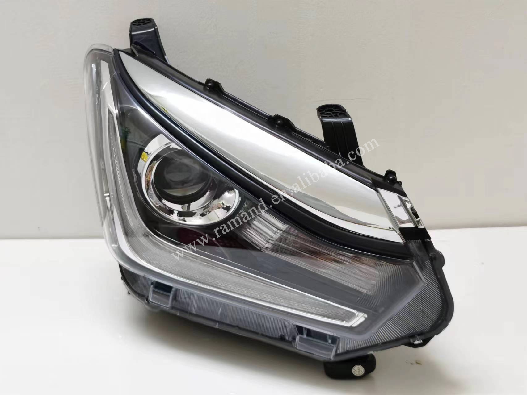 dmax headlight
