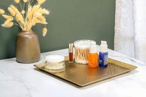 Plateau décoratif en aluminium écologique de haute qualité de finition lisse élégant décor à la maison plateaux de service à des fins d'affichage - Product Image 3