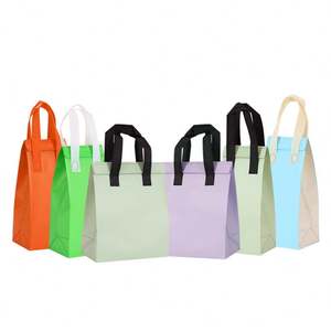 กระเป๋าเก็บความเย็นอลูมิเนียมฟอยล์พิมพ์โลโก้สีพื้น สำหรับใส่ชานมแบบนำกลับบ้าน กาแฟ เค้ก กระเป๋าถือผ้าไม่ทอแบบปิดผนึกได้ - Product Image 3