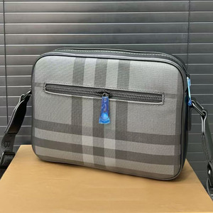 Sac à bandoulière de voyage en cuir véritable imperméable, dernier design, sac à cosmétiques tendance, sac messager, logo personnalisé, unisexe - Product Image 1