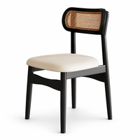 Chaise de salle à manger en bois massif de style nordique avec dossier en rotin tressé et design de sac rembourré pour hôtel, restaurant, usage domestique décontracté