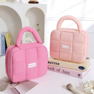 Sac de maquillage portable souple, grande capacité, trousse de toilette imperméable pour filles - Product Image 6