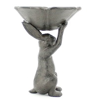 Vente en gros Mangeoire à oiseaux en fonte Lapin Bain unique Nouveau design Mangeoire à oiseaux décorative en métal pour le jardin Bain pour l'extérieur