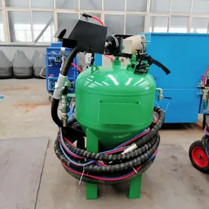 High quality automatically dustless sand blasting machine for sale / Sandblasting and rust removing plant