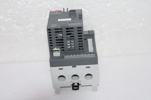 1SAJ530000R2100 UMC1003 AC24L ตัวควบคุมมอเตอร์อเนกประสงค์ PLC - Product Image 6