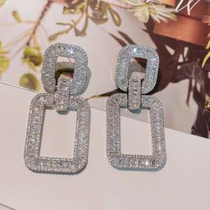 HIBRIDE à la mode luxe forme carrée goutte boucles d'oreilles pour femmes cubique zircone mariée fête bijoux chaud 2021 E-1010 - Product Image 3