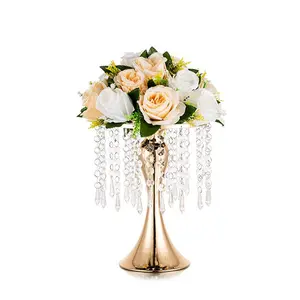 गर्म लंबा क्रिस्टल फूल स्टैंड शादी सड़क नेतृत्व स्वागत मेज लंबा फूल धारकों के लिए Centerpiece शादी की आपूर्ति