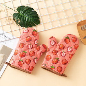 Guantes de Cocina Ultraflexibles para Protección Impermeable y Alta Resistencia al Calor en Cocinas Comerciales Modernas - Product Image 1