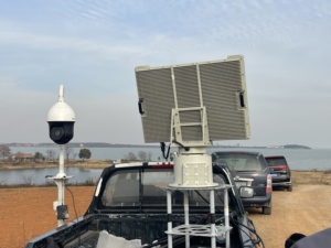 Phát hiện thái độ thấp bay không người lái kỹ thuật số theo từng giai đoạn mảng và xung DOPPLER máy dò không người lái x ban nhạc Radar cho an ninh và bảo vệ - Product Image 5