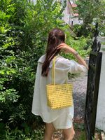 Sac fourre-tout tressé haut de gamme 2026 pour les vacances, sac à main tendance pour femme, sac à bandoulière deux-en-un pour maman