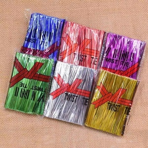 Ataduras Metálicas Multicolor para Bolsas de Dulces, Embalaje de Repostería, Bolsas de Celofán, Ataduras para Sellado de Postres y Piruletas - Product Image 1