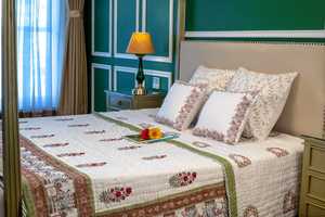 Edredón Rosa Hecho a Mano de Primera Calidad, Estampado a Mano con Bloques Jaipuri, Reversible, de Algodón Voile, para Venta al Por Mayor - Product Image 3