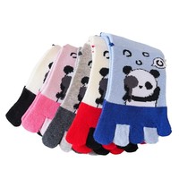 Vente en gros de chaussettes unisexes à cinq orteils, mode, nouveau style personnalisé pour femmes, absorbant la sueur, respirantes, épaisses et mignonnes
