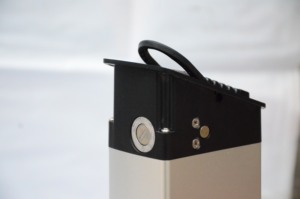 Boîte de batterie dissimulée ALX108 pour vélo électrique, accès sécurisé par clé, compatible 36V-72V 18650/21700, en alliage d'aluminium, qualité supérieure, directement de l'usine - Product Image 6