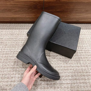 Bottes longues pour femmes de style décontracté, de haute qualité, de marque de luxe, avec semelles épaisses, polyvalentes, antidérapantes et chaudes. - Product Image 1