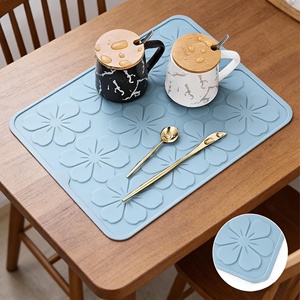 แผ่นรองจานซิลิโคนทนความร้อน อุปกรณ์ครัว แผ่นรองน้ำหยดสำหรับเคาน์เตอร์ครัว แผ่นรองจานแห้งทนทาน - Product Image 4