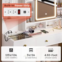 Meuble de chambre moderne en bois blanc, coiffeuse avec miroir LED, station de charge et étagères de rangement pour usage hôtelier
