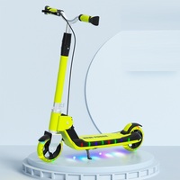 Trottinette à pousser pour bébé, prix raisonnable, logo personnalisé, roues lumineuses, 2 roues, pliable, guidon réglable, en plastique