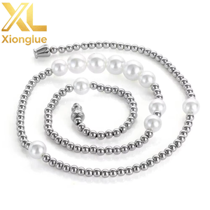 Collier de perles en acier inoxydable style gothique, chaîne de clavicule, tendance neutre, personnalité Ins, charme punk éternel, mode - Product Image 1