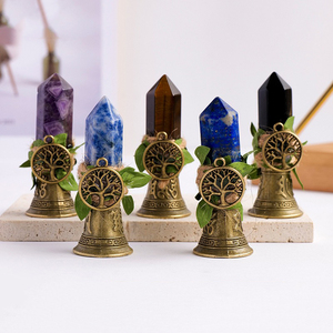 Campana in Ottone Rustica con Cristallo Grezzo e Albero della Vita, Campana Rituale in Metallo Antico per Altare Magico e Decorazione Meditativa - Product Image 6