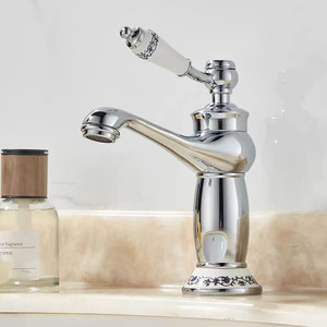 Grifo de Lavabo de Porcelana Blanca Esmaltada para Baño Europeo, Grifo Monomando para Lavabo de Sobremesa, Agua Fría y Caliente, Titanio Dorado, Venta al por Mayor - Product Image 5