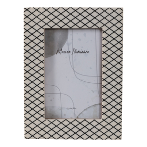 Modern <b>Picture</b> <b>Frame</b> Diamond Border Pattern 4x6 In Decorative Photo <b>Frame</b> Wall Tabletop Display - Product Image 6