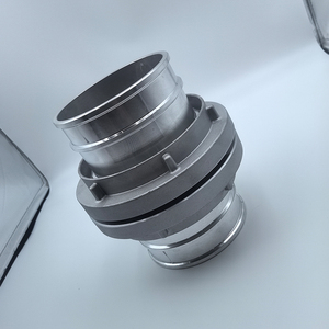 Acoplamiento y adaptador Storz de aluminio, incluidos los modelos reductores, para una configuración flexible del sistema contra incendios - Product Image 2