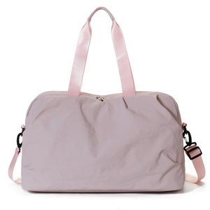 Sac de sport pour femme grande capacité, léger, idéal pour les voyages - Product Image 1