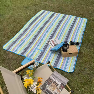 Alfombra de picnic plegable de Oxford con diseño a rayas, ligera y portátil, para uso en exteriores, para todas las estaciones, forma rectangular - Product Image 3