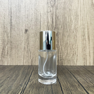 In Stock B011-20ml Portable Transparent Round Glass Perfume <b>Bottle</b>/Refill <b>Bottle</b>/<b>Spray</b> <b>Bottle</b>/Press <b>Empty</b> <b>Bottle</b> - Product Image 1