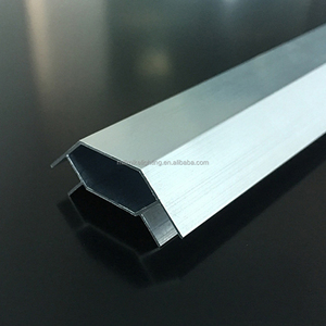 Surface rayée forme demi-lune 5.0mm fente barre en aluminium argenté angle en aluminium emballage flight case quincaillerie extrusions - Product Image 4