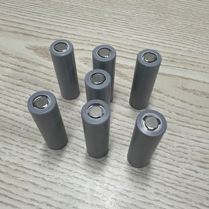 3,7 <span class=keywords><strong>V</strong></span> N21700 3,7 OT ALE ylinder <span class=keywords><strong>V</strong></span> EEP ycle ciclo recargable i Itio Ion atterattery ell - Product Image 1