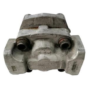 Pompe hydraulique à engrenages Kyb GCEGCLB 1 stage pour chariot élévateur diesel Clark 10-25 en provenance de Corée du Sud - Product Image 5