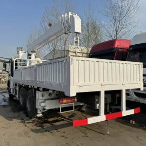 Buen estado usado 6-8 metros brazo recto 6x4 <span class=keywords><strong>10</strong></span> ruedas <span class=keywords><strong>10</strong></span> toneladas camión de carga grúa para la venta - Product Image 4