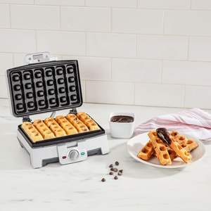 Mini <span class=keywords><strong>gaufrier</strong></span> belge électrique automatique avec 6 bâtons de gaufres et assiettes <span class=keywords><strong>interchangeables</strong></span> pour sandwichs à crêpes à bulles - Product Image 5