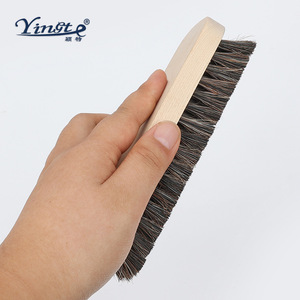 Cepillo para zapatos Yinste de crin de caballo con mango de madera maciza para pulir y limpiar, cerdas suaves - Product Image 4