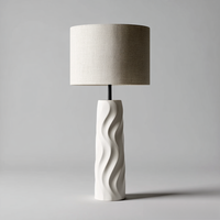Lampe de table LED moderne minimaliste en PETG blanc ondulé, télécommande, abat-jour en tissu de lin, style Wabi Sabi, vente en gros d'usine