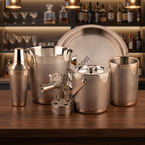 Juego de barras de acero inoxidable Premium de 10 piezas Colección de artículos de Bar de diseño clásico con material de metal grabado exterior - Product Image 3