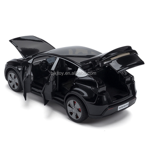 Nouvelle Voiture Miniature 1:32 Tesla <span class=keywords><strong>Model</strong></span> <span class=keywords><strong>Y</strong></span> avec Son et Lumière, Portes Ouvrables, Modèle en Alliage à Tirer en arrière, Jouet de Collection, Cadeau pour Garçon - Product Image 2