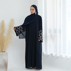 عباية Mexizo دبي 2025، عباية إسلامية عصرية بتصميم من الشرق الأوسط والخليج العربي، فستان نسائي إسلامي مفتوح من الأمام ومطرز - Product Image 3