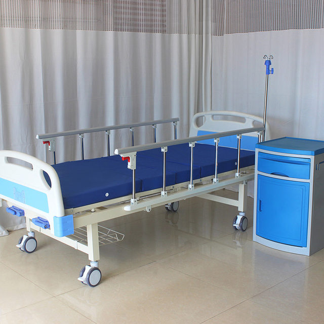 MECANMED Hospital Equipment Excellent Quality Medical Patient Treatment 2 Function 2 Cranks Hospital Bed for Clinic
