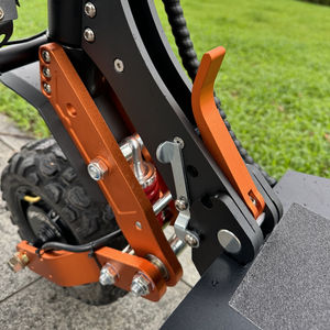 Scooter Eléctrico Plegable de 11 Pulgadas con Asiento, de Buena Calidad, con Acelerador de Dedo, Motor Dual de 6000W, 60V, 30AH/40AH, Largo Alcance de 60-120KM - Product Image 4
