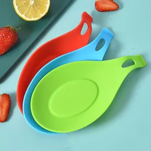 1 pièce Support de cuillère isolant en silicone, dessous de verre, dessous de plat, tapis de table, support de pot, résistant à la chaleur, ustensile de cuisine - Product Image 2