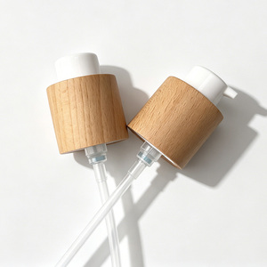 Pompe à lotion en bois personnalisée Vietnam WeWood avec logo, manchon en bois de hêtre naturel, distributeur de liquide, emballage pour soins de la peau, flacon cosmétique avec pompe - Product Image 5