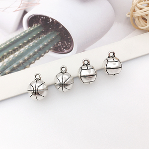 Pendentif en alliage <span class=keywords><strong>de</strong></span> métal en laiton argenté Antique, Football, <span class=keywords><strong>volley</strong></span>-<span class=keywords><strong>ball</strong></span>, Football, Rugby, basket-<span class=keywords><strong>ball</strong></span>, bijoux, porte-clés, collier, charme - Product Image 3