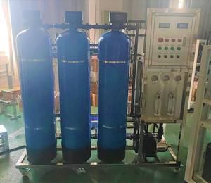 <span class=keywords><strong>Impianto</strong></span> di Purificazione <span class=keywords><strong>Acqua</strong></span> RO 1000 Lph in Acciaio Inox 304 con 3 Serbatoi Macchina per Purificazione <span class=keywords><strong>Acqua</strong></span> Salmastra Certificazione CE - Product Image 3