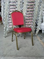 Nouveau design Chaise de banquet en métal avec cadre noir Chaises de mariage en tissu bleu rouge pour banquet d'hôtel